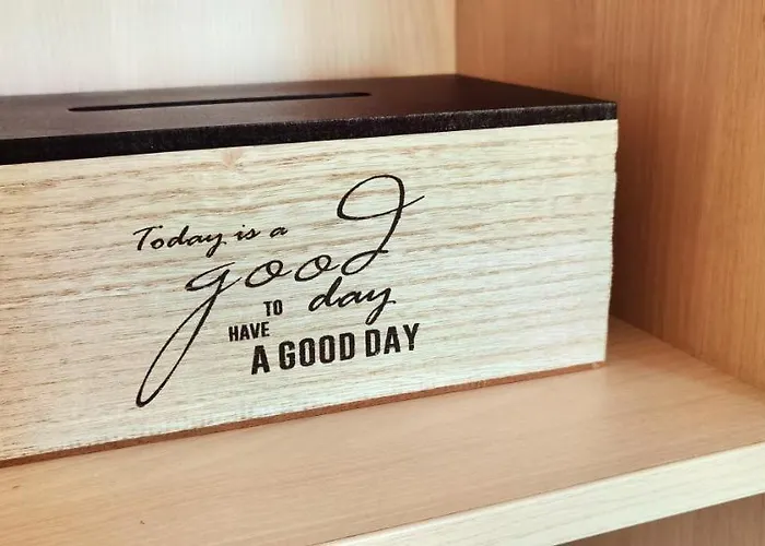 дом анести 瓦爾納